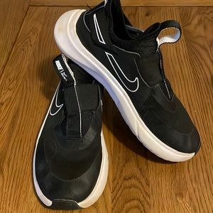 Nike Flex Plus Big Kids Running sneakers